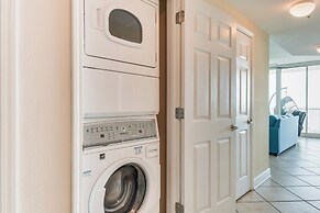 Gulf Shores Beachfront Condo w/ Community Pool!