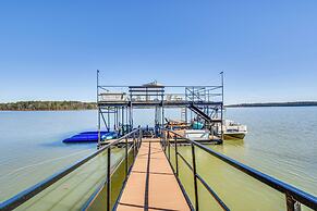 Lake Hartwell Home w/ Dock + Fire Pit!
