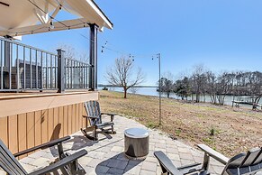Lake Hartwell Home w/ Dock + Fire Pit!