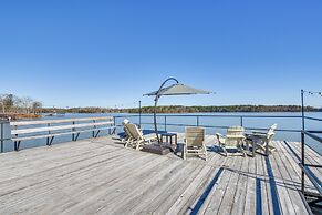 Lake Hartwell Home w/ Dock + Fire Pit!