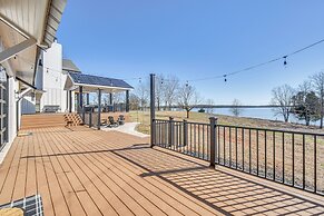Lake Hartwell Home w/ Dock + Fire Pit!