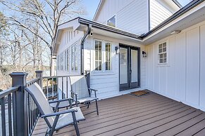 Lake Hartwell Home w/ Dock + Fire Pit!