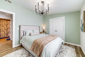 St Anthony Home w/ Horse Barn on 33 Acres!