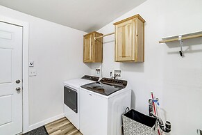 St Anthony Home w/ Horse Barn on 33 Acres!