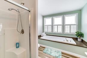 St Anthony Home w/ Horse Barn on 33 Acres!