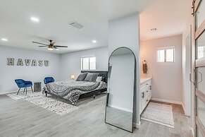 Sunny Arizona Oasis w/ Views - 2 Mi to Lake Havasu