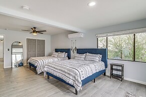 Sunny Arizona Oasis w/ Views - 2 Mi to Lake Havasu