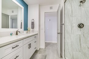 Sunny Arizona Oasis w/ Views - 2 Mi to Lake Havasu