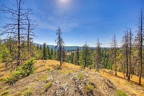 Spacious Priest River Retreat: 35 Mi to Schweitzer