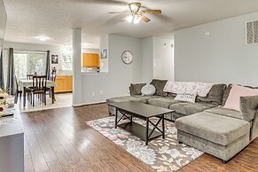 9 Mi to Downtown Indianapolis: Quiet Home w/ Yard