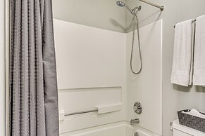 9 Mi to Downtown Indianapolis: Quiet Home w/ Yard