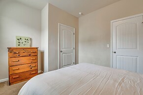 Spacious Atlanta Home w/ Yard & Charcoal Grill!