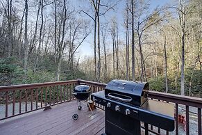 'twin Creeks Lodge' w/ Hot Tub < 1 Mi to Lake!