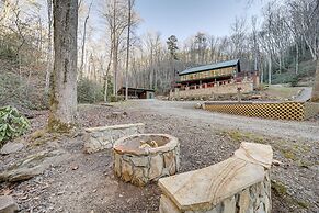 'twin Creeks Lodge' w/ Hot Tub < 1 Mi to Lake!