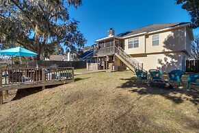 Pet-friendly Savannah Gem - 12 Mi to Tybee Island!