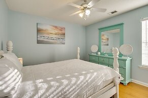 Pet-friendly Savannah Gem - 12 Mi to Tybee Island!