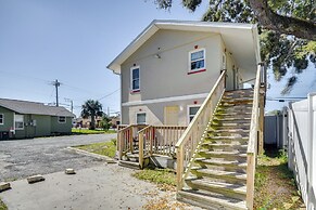 Central Daytona Beach Apt < 1 Mi to Beach St!