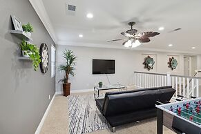 5br/3ba Home - King Beds - Fast Wifi 5 Bedroom Home by RedAwning