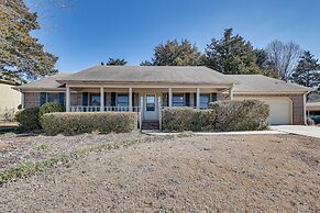 Lovely Decatur Home w/ Yard ~ 6 Mi to Town!