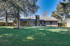 Lovely Decatur Home w/ Yard ~ 6 Mi to Town!