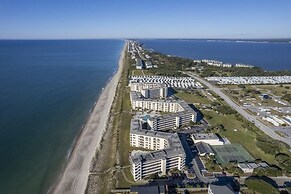 Summer Winds 231-b 3 Bedroom Condo by RedAwning