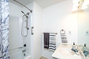 Summer Winds 231-b 3 Bedroom Condo by RedAwning