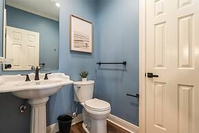 Serenity By The Sea - 317 Audubon 5 Bedroom Home by RedAwning