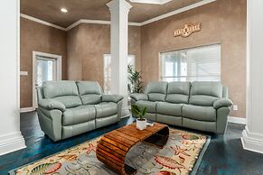 Serenity By The Sea - 317 Audubon 5 Bedroom Home by RedAwning