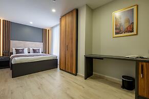 Fly Point Airport Hotel