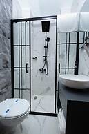 Fly Point Airport Hotel