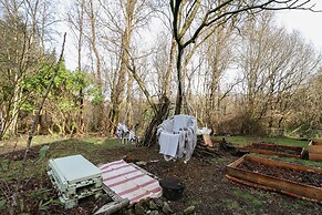 The Cottage In The Woods