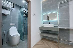 Le Vu Hotel