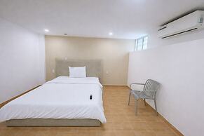 Le Vu Hotel