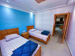 Luxurious Scandinavian-style pool & play