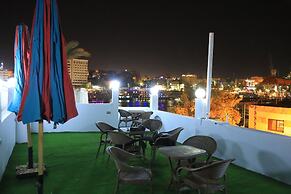 crystala guest house