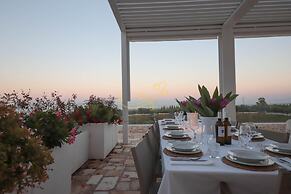 TD Casale Donna Madia Sea View Pool Over Vineyard
