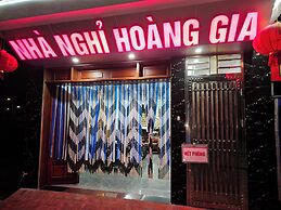 Hoàng Gia Hotel Royal