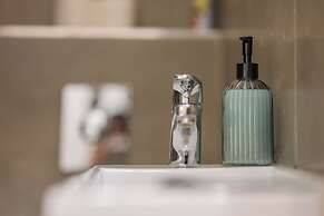 Venus Apartments - Broadway I