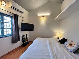 U.R.D.Ki You are the key Hostels