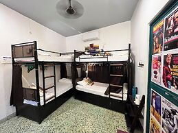 U.R.D.Ki You are the key Hostels