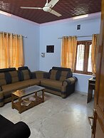 Captivating 7-bed Villa in Kottapuram