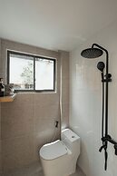 Zeus Living Central Hotel