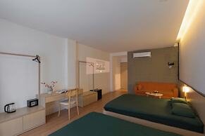 Zeus Living Central Hotel