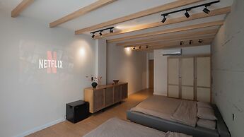 Zeus Living Central Hotel