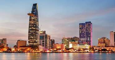 Zeus Living Central Hotel