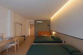 Zeus Living Central Hotel