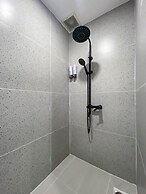 Zeus Living Central Hotel