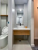 Zeus Living Central Hotel