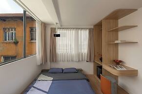 Zeus Living Central Hotel