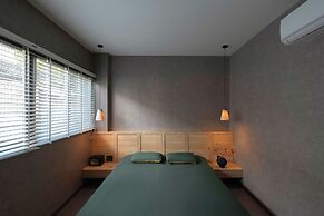 Zeus Living Central Hotel